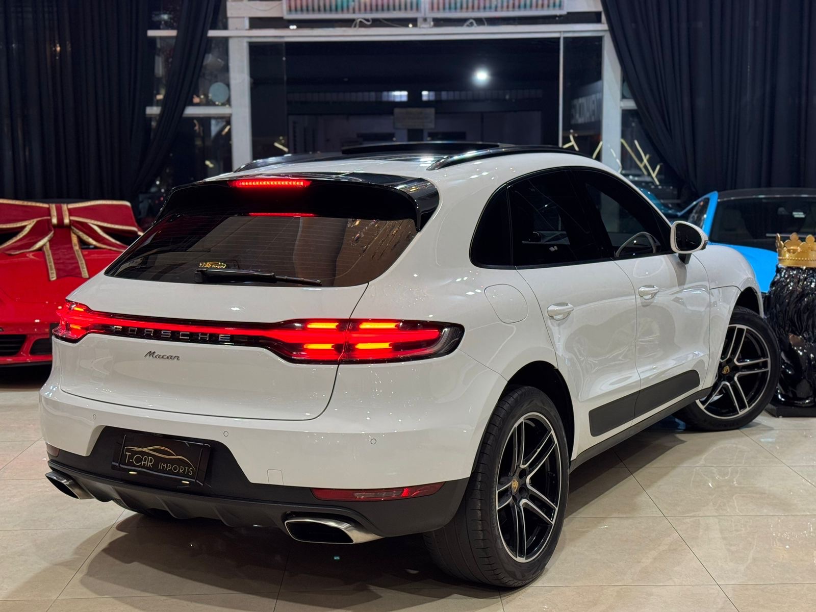 Porsche Macan 2.0 Turbo - Miniatura 3