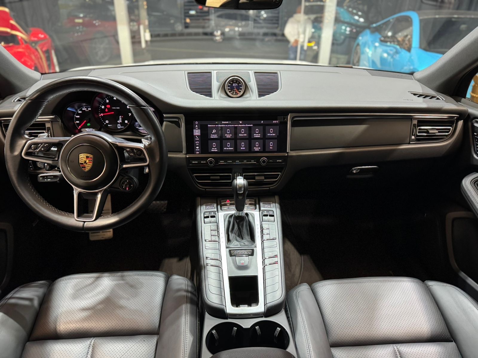 Porsche Macan 2.0 Turbo - Miniatura 15