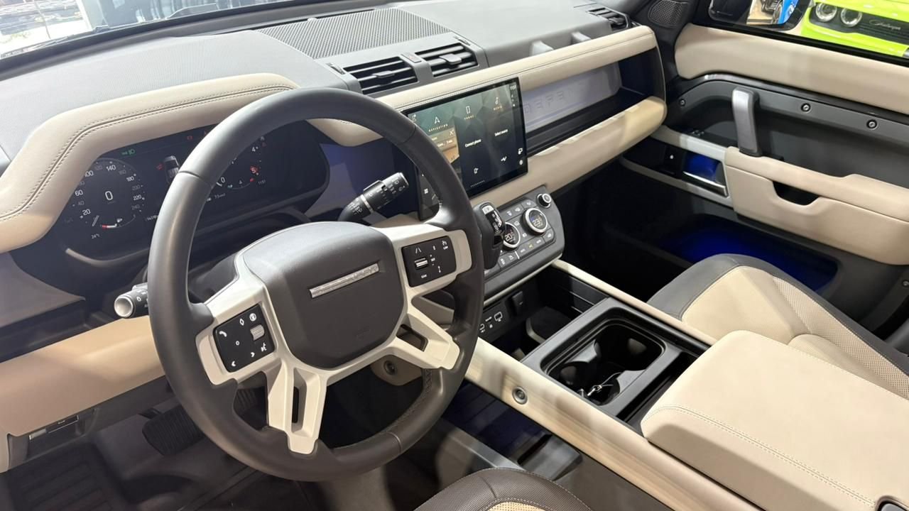 Land Rover Defender 110 X-Dynamic HSE D300 Diesel Aut. (Híbrido) - Miniatura 6