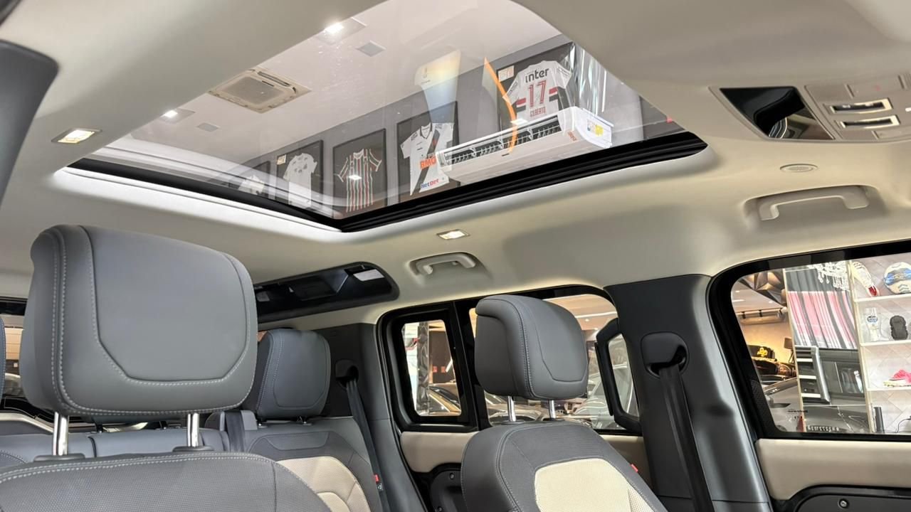 Land Rover Defender 110 X-Dynamic HSE D300 Diesel Aut. (Híbrido) - Miniatura 7