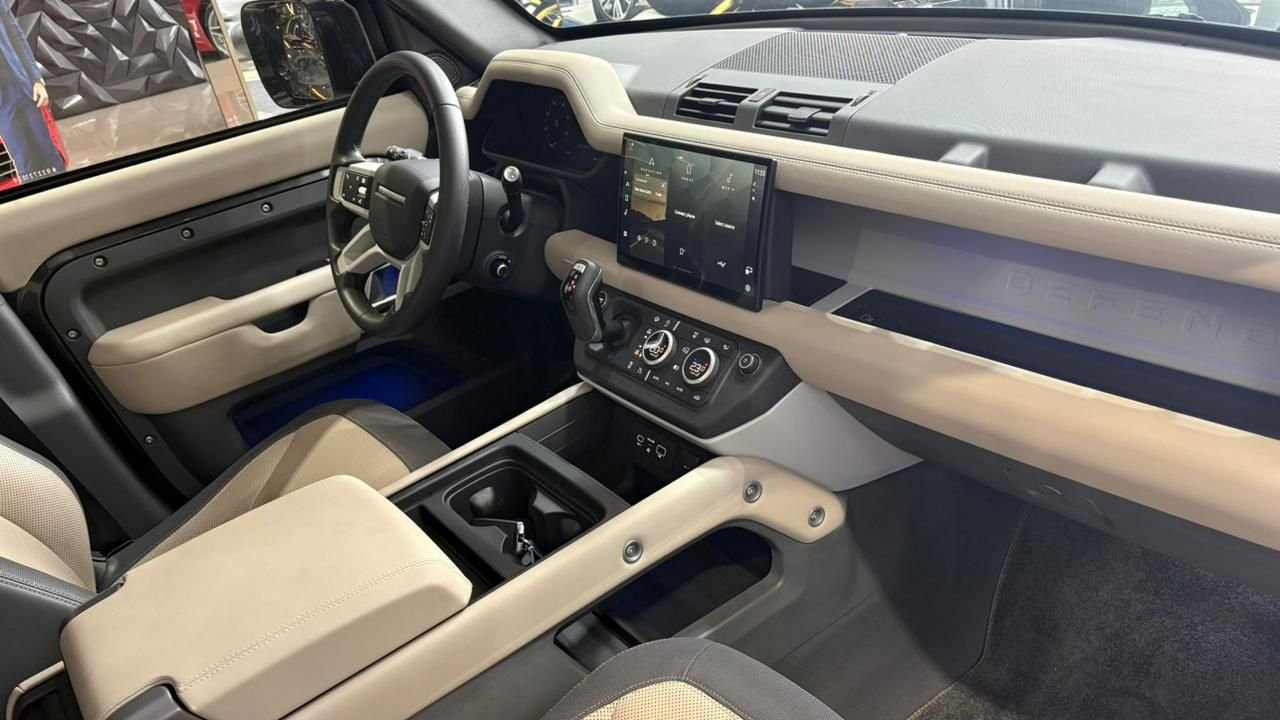 Land Rover Defender 110 X-Dynamic HSE D300 Diesel Aut. (Híbrido) - Miniatura 8