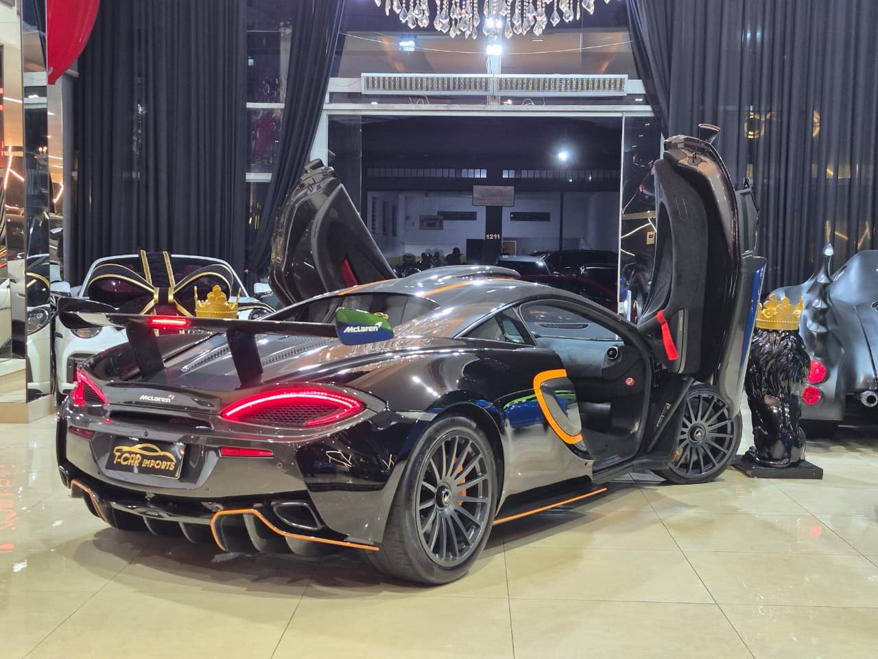 Mclaren 620R 3.8 Bi-Turbo V8 - Miniatura 8