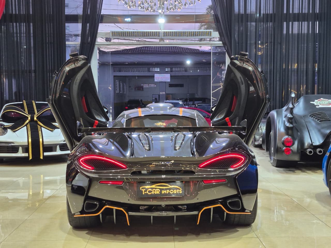 Mclaren 620R 3.8 Bi-Turbo V8 - Miniatura 7