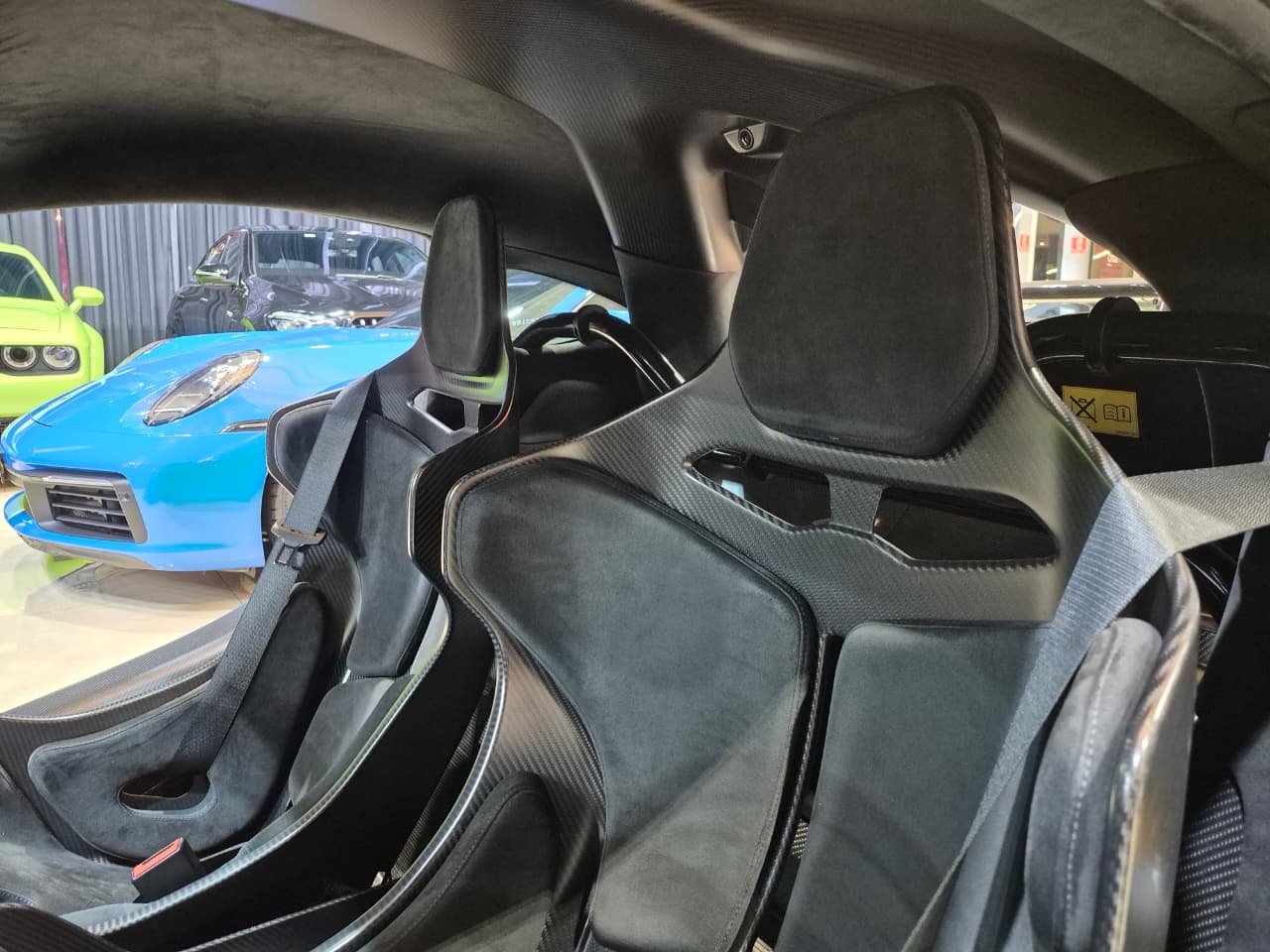 Mclaren 620R 3.8 Bi-Turbo V8 - Miniatura 14