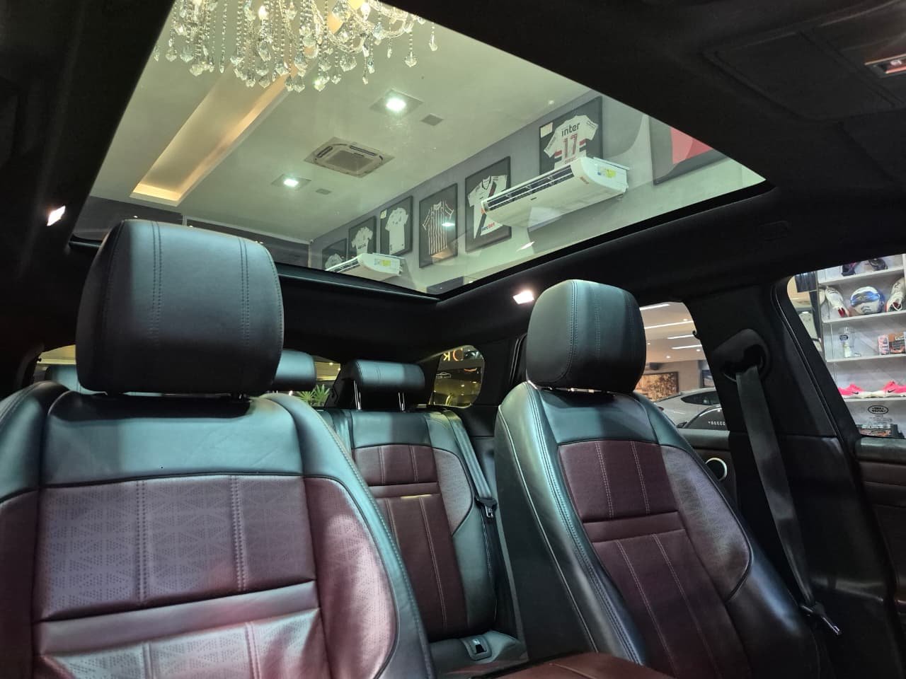 Land Rover RANGE ROVER EVOQUE HSE R-DYNAMIC P300 - Miniatura 3