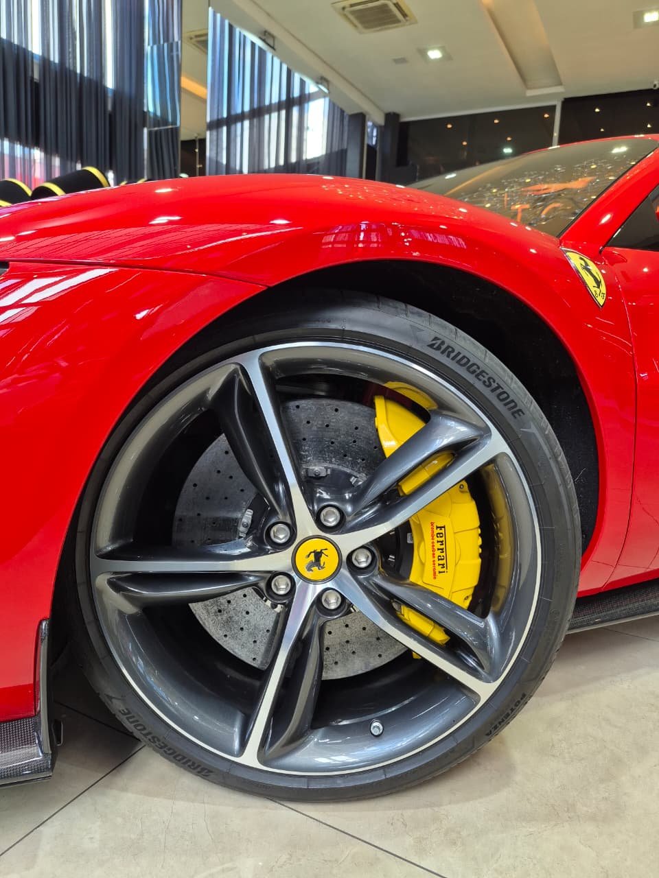 Ferrari 296 GTS (Híbrido) - Miniatura 4