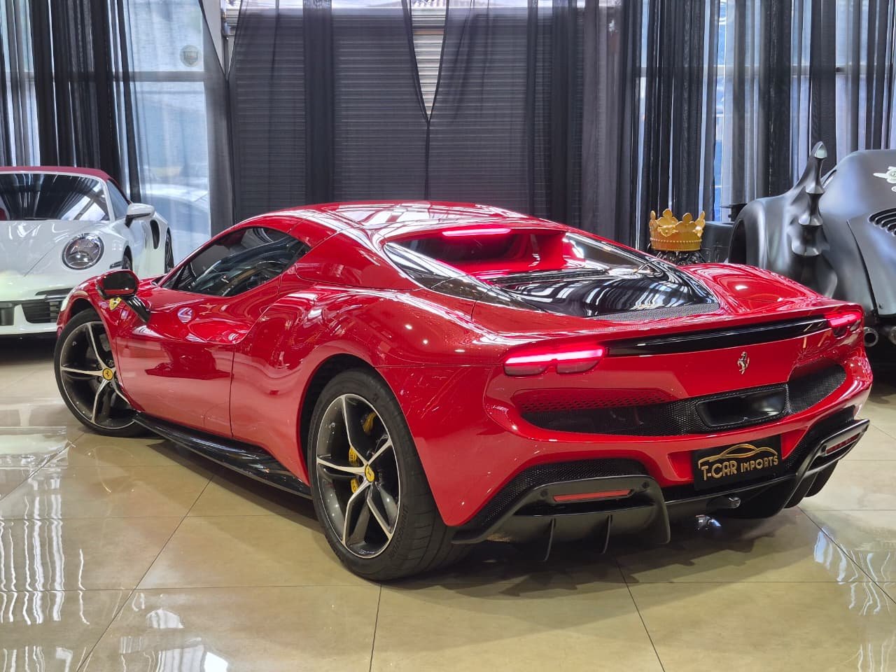 Ferrari 296 GTS (Híbrido) - Miniatura 7