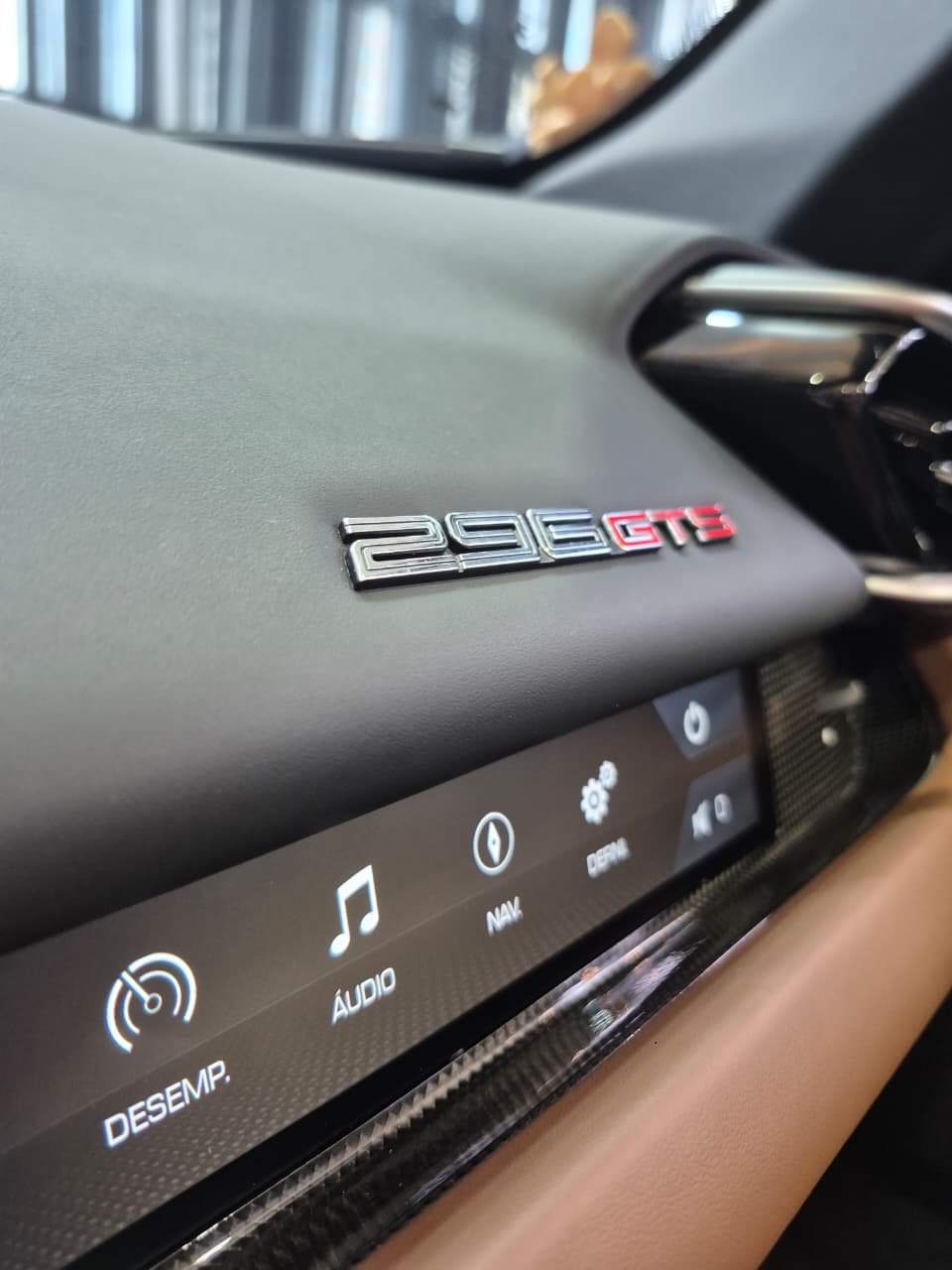 Ferrari 296 GTS (Híbrido) - Miniatura 12