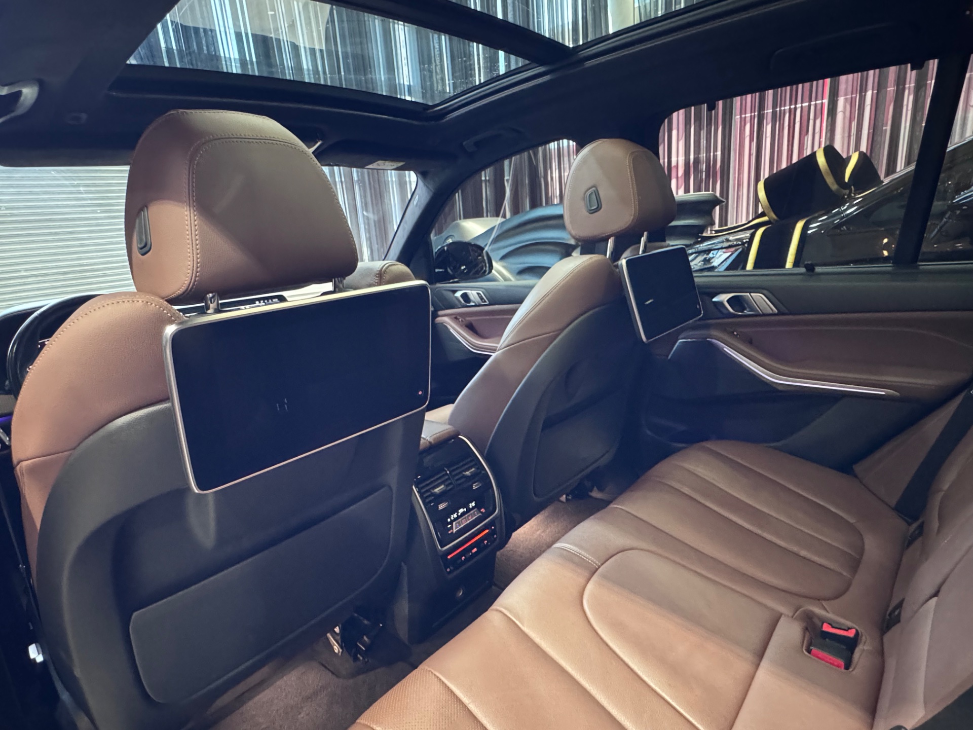 BMW X5 XDRIVE 45e 3.0 M.Sport  Aut. (Híb.) - Miniatura 9