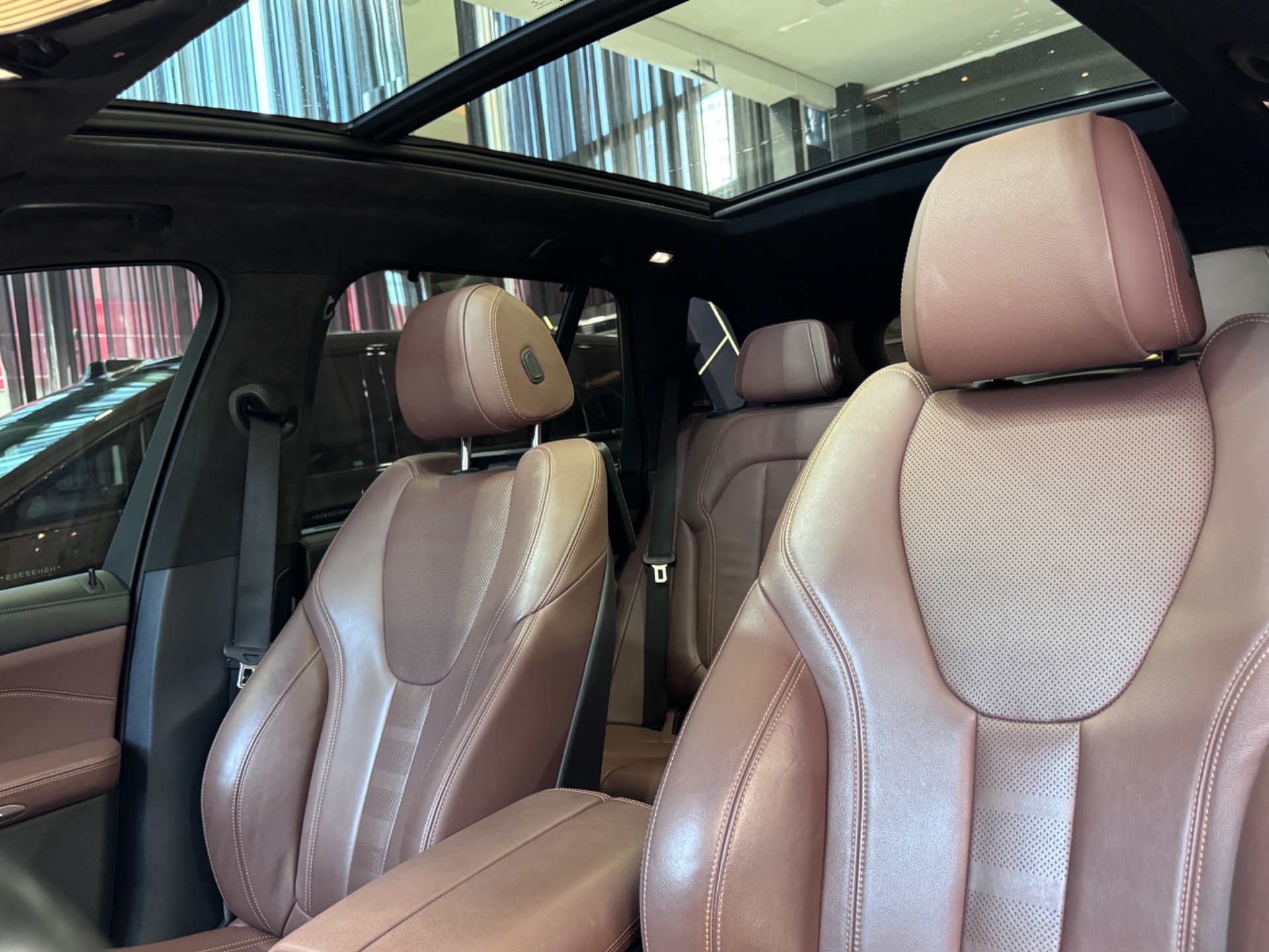 BMW X5 XDRIVE 45e 3.0 M.Sport  Aut. (Híb.) - Miniatura 12