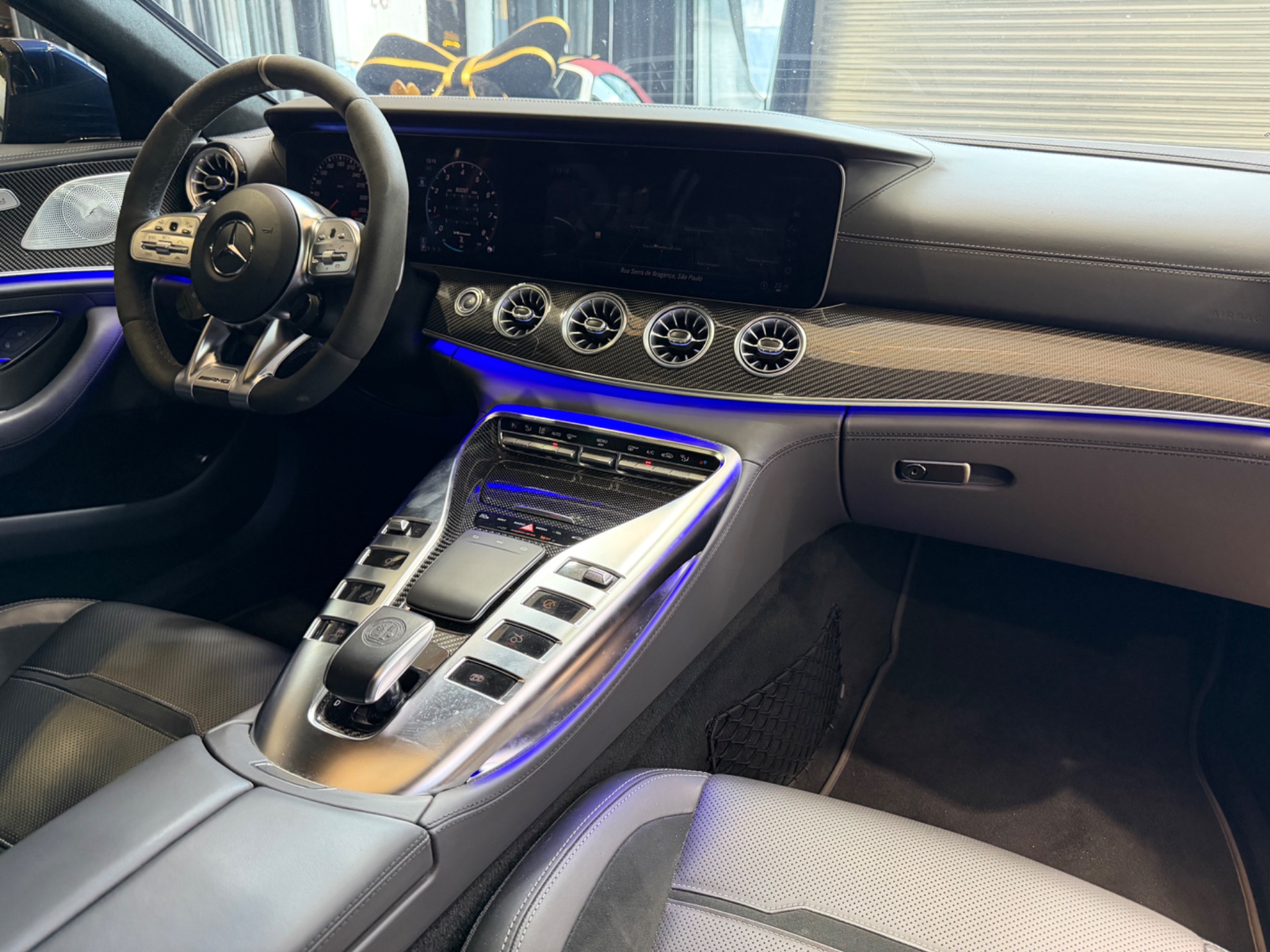 Mercedes-Benz GT 63 S AMG 4.0 V8 Bi-Turbo - Miniatura 9