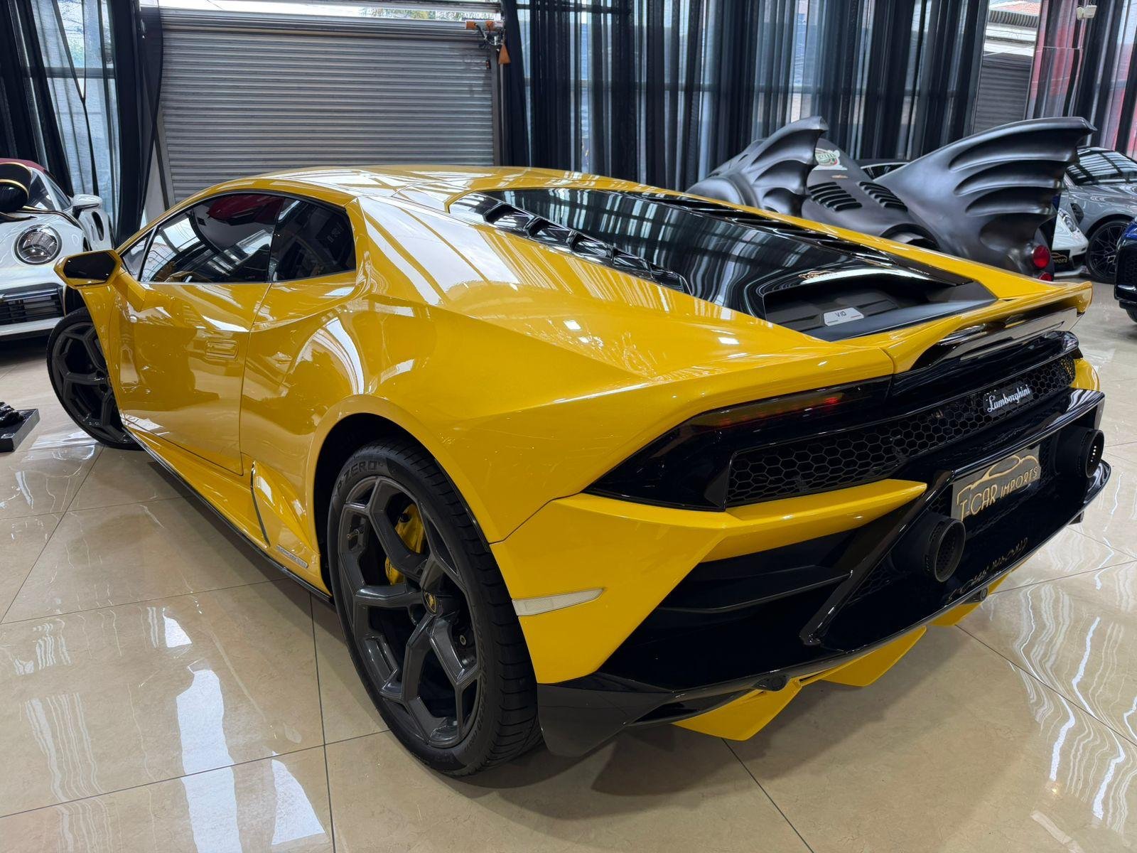 LAMBORGHINI HURACAN EVO Coupe LP 640-4 - Miniatura 5