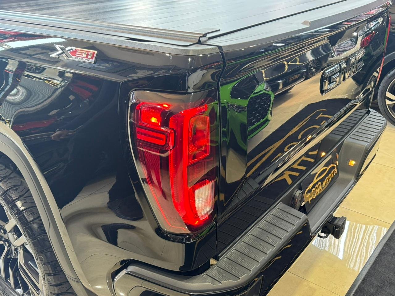 GENERAL MOTORS GMC SIERRA 1500 - Miniatura 10