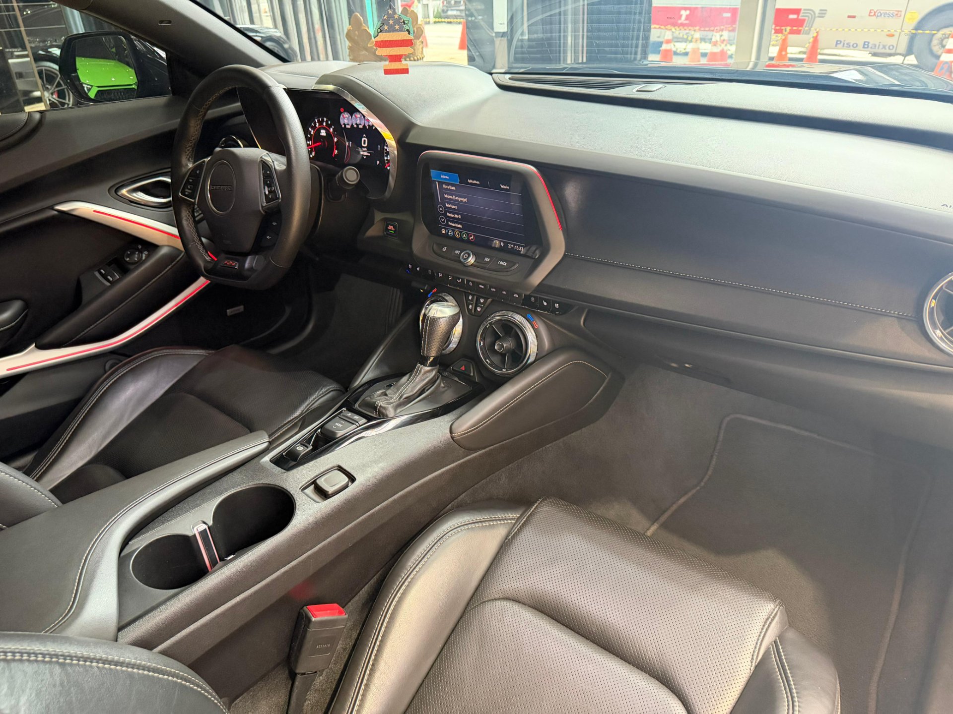 GM - Chevrolet Camaro SS 6.2 V8 16V - Miniatura 8