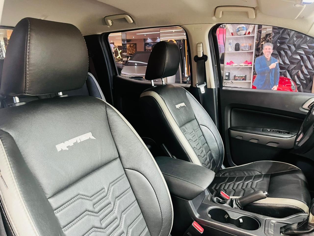 Ford RANGER  3.2 LIMITED 4X4 CD 20V DIESEL 4P AUTOMÁTICO - Miniatura 12