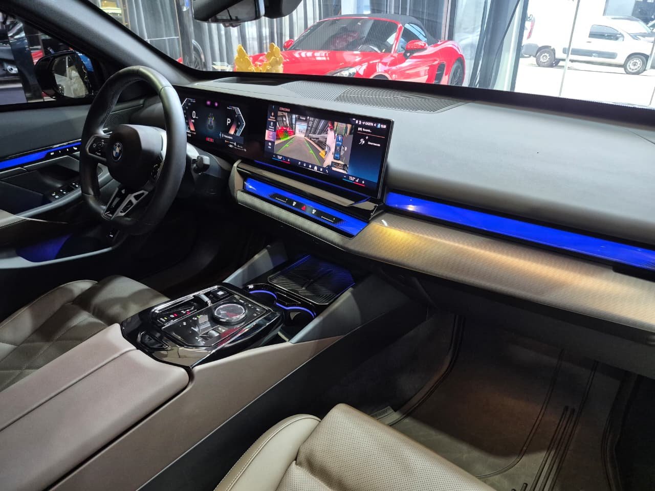 BMW 530e M Sport 2.0 Turbo Aut. (Híbrido) - Miniatura 8