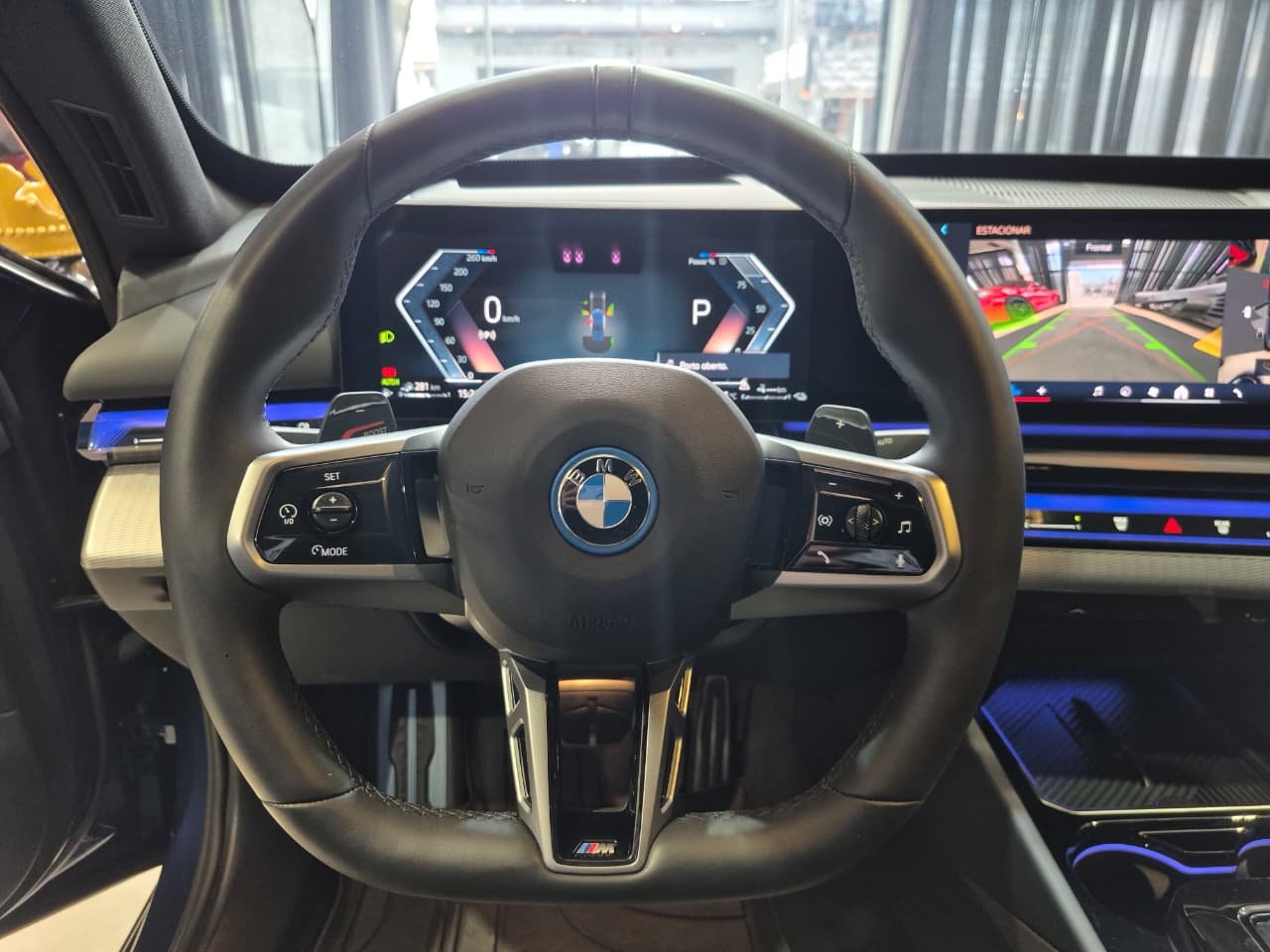 BMW 530e M Sport 2.0 Turbo Aut. (Híbrido) - Miniatura 10