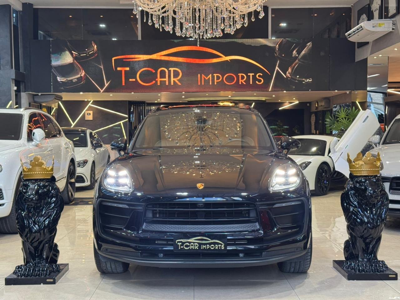 Porsche Macan 2.0 Turbo - Miniatura 2