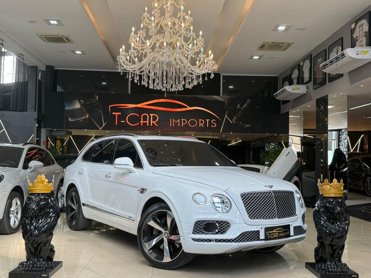 Bentley Bentayga 3.0 V6 Hybrid 2020 - Foto 1