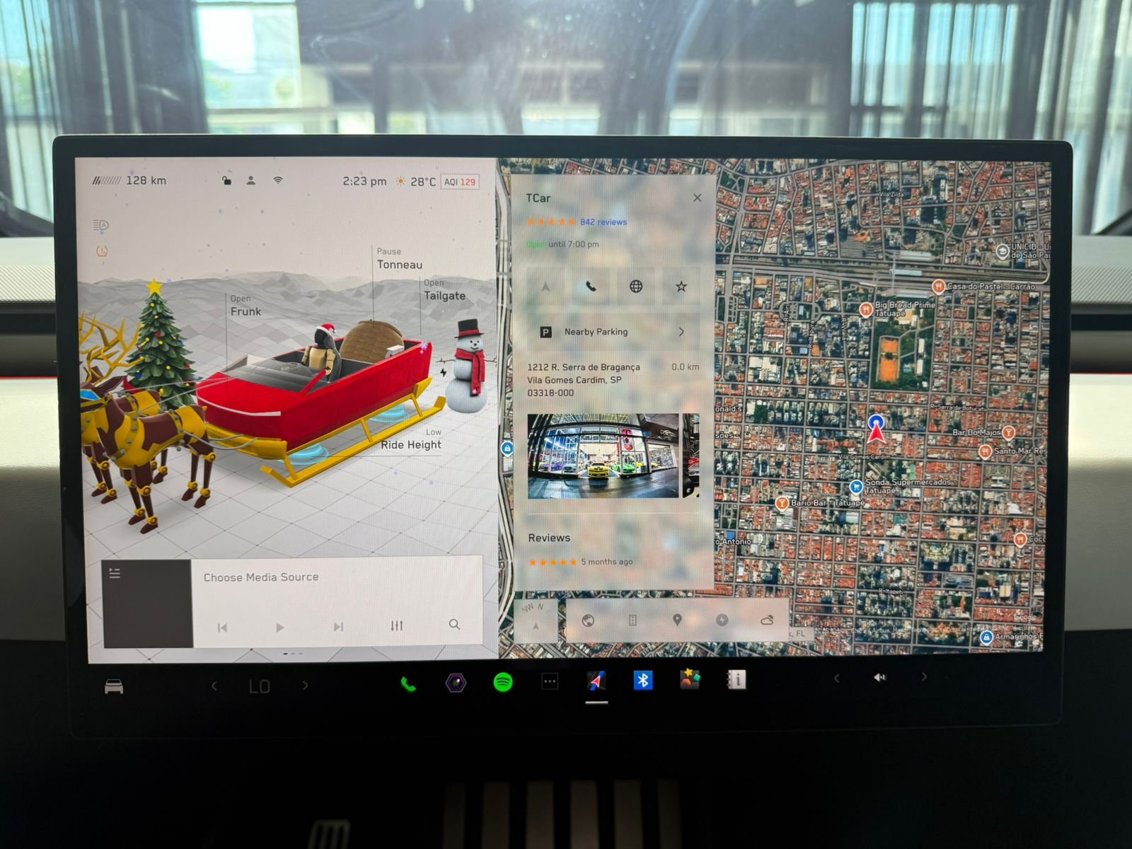 Tesla Cybertruck Tri Motor (Cyberbeast) - Miniatura 11