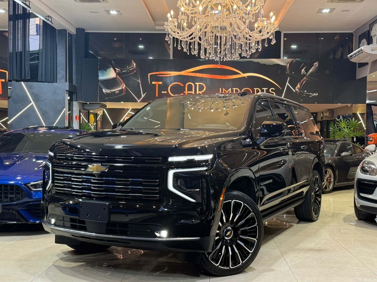 Chevrolet Suburban High Country 3.0 Duramax Diesel - Miniatura 3