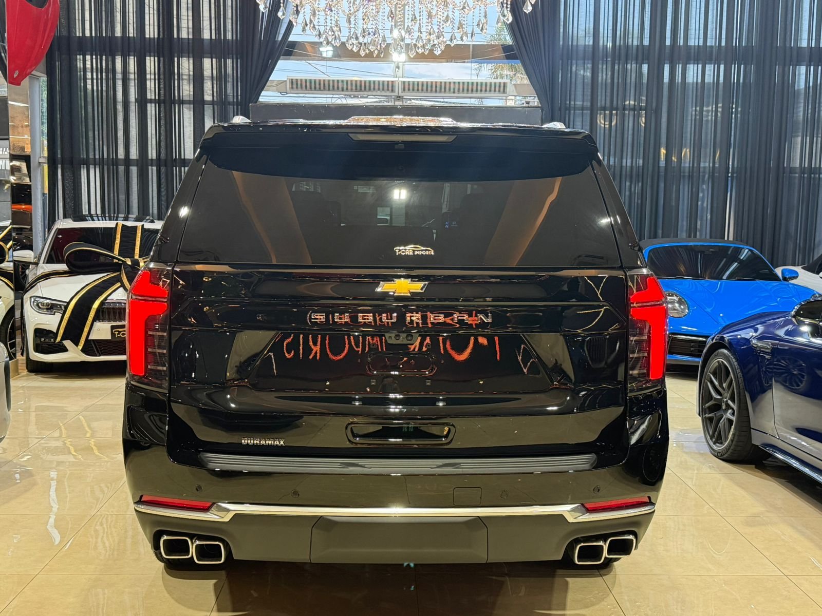 Chevrolet Suburban High Country 3.0 Duramax Diesel - Miniatura 5