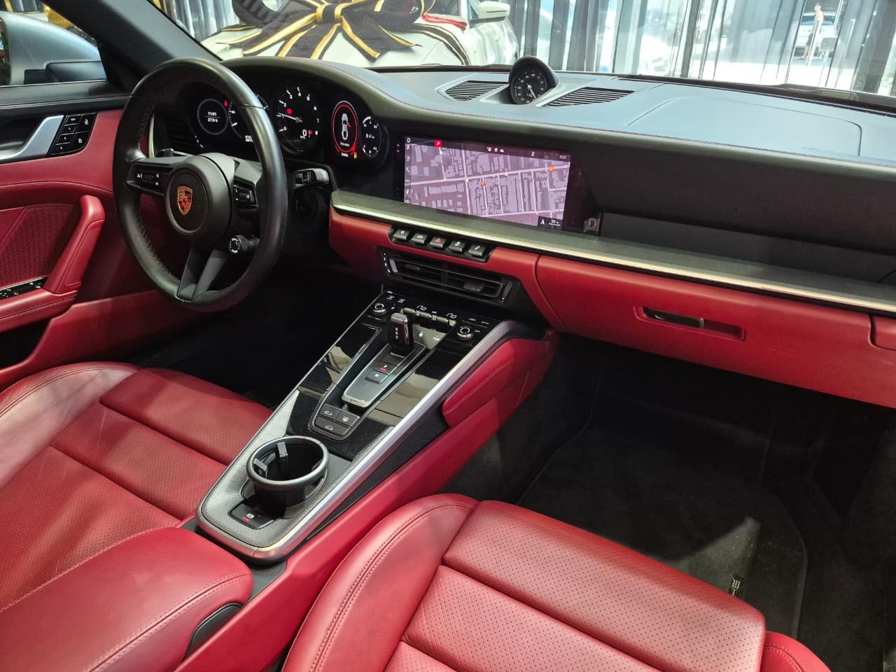 Porsche 911 Carrera S Coupe 3.0 (991/992) - Miniatura 9