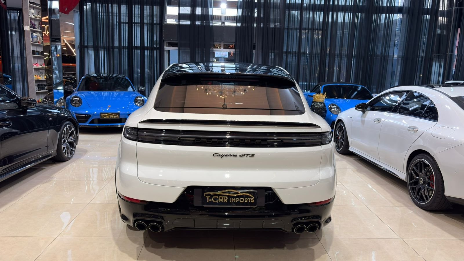 Porsche Cayenne GTS Coupe 4.0 500cv - Miniatura 13
