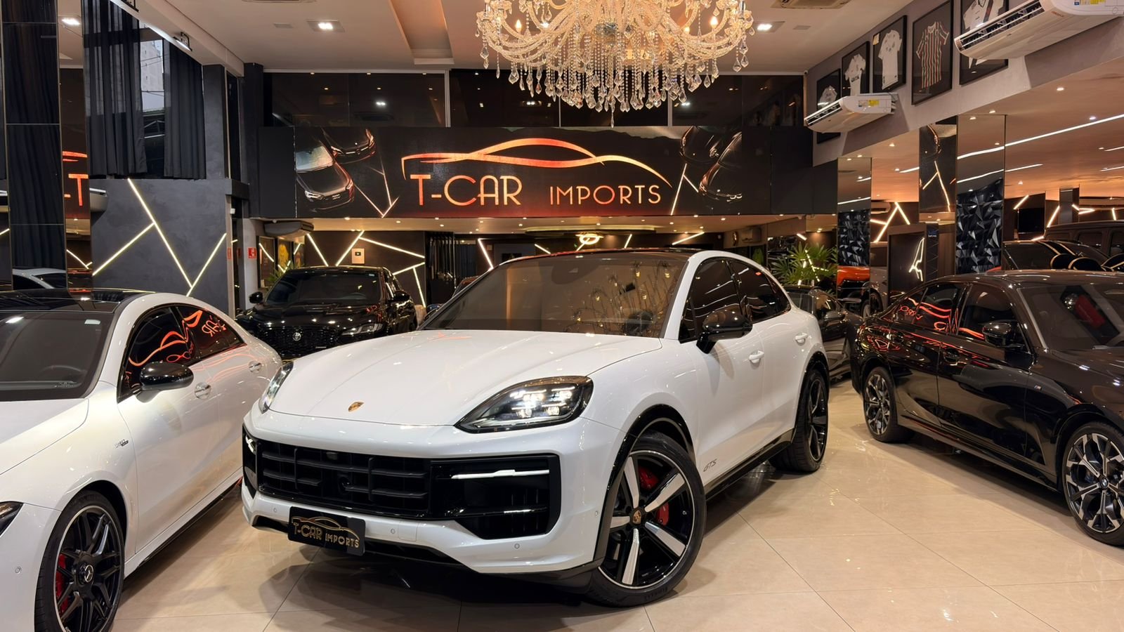 Porsche Cayenne GTS Coupe 4.0 500cv - Miniatura 15