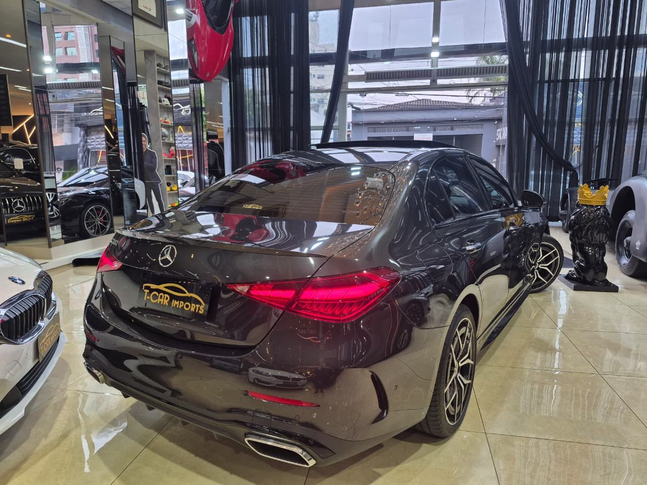 Mercedes-Benz C-300 AMG Line 2.0 TB Aut. (Híbrido) - Miniatura 4