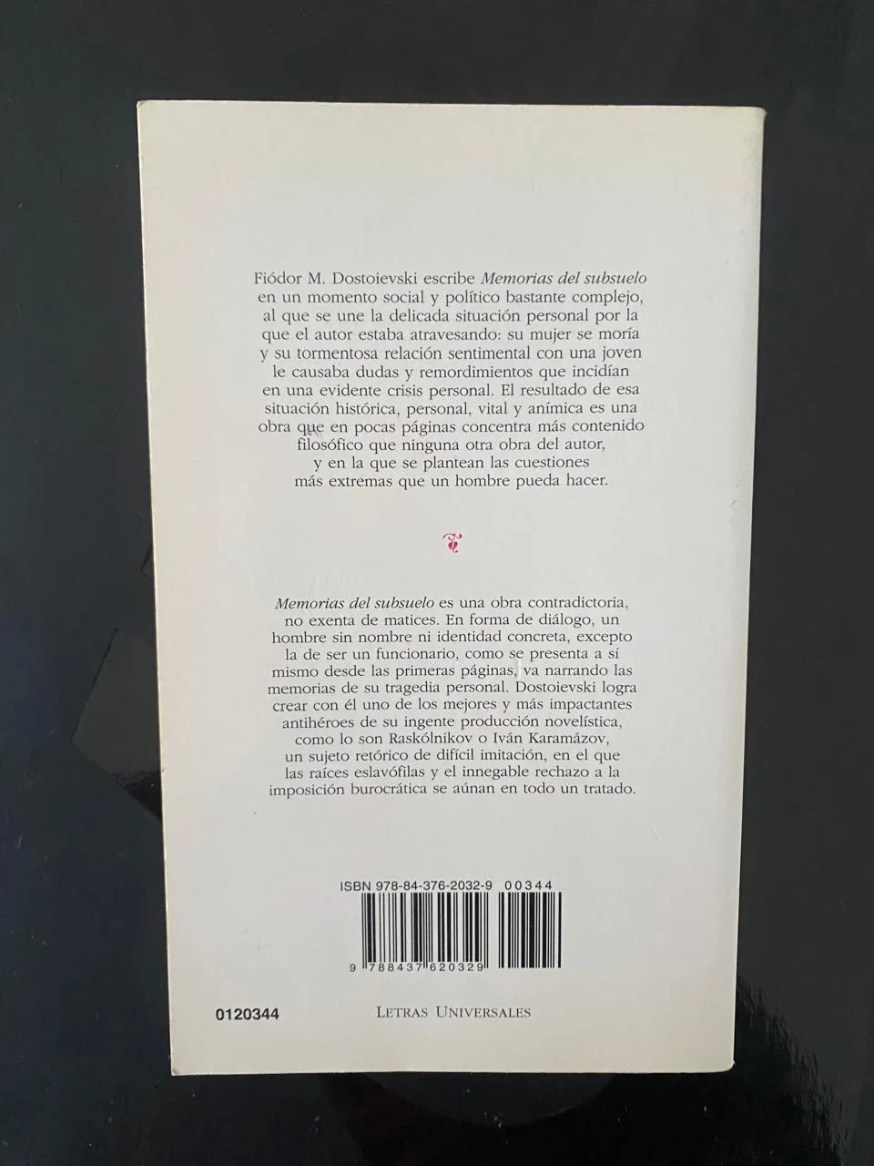 Memorias del subsuelo - Fyodor Dostoyevsky - detalle 2 - libro usado