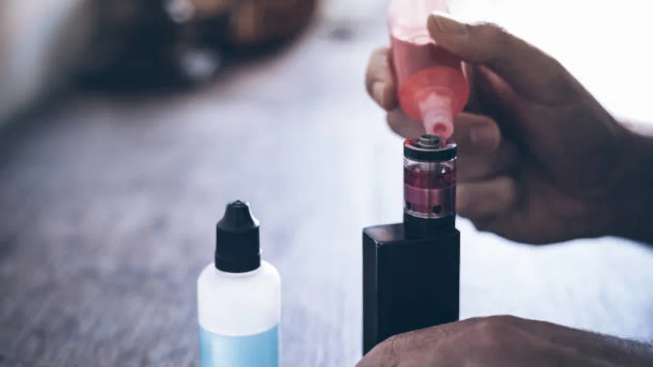 Vape Hacks: 6 Tricks to Make Your E-Liquid Last Longer - blog post