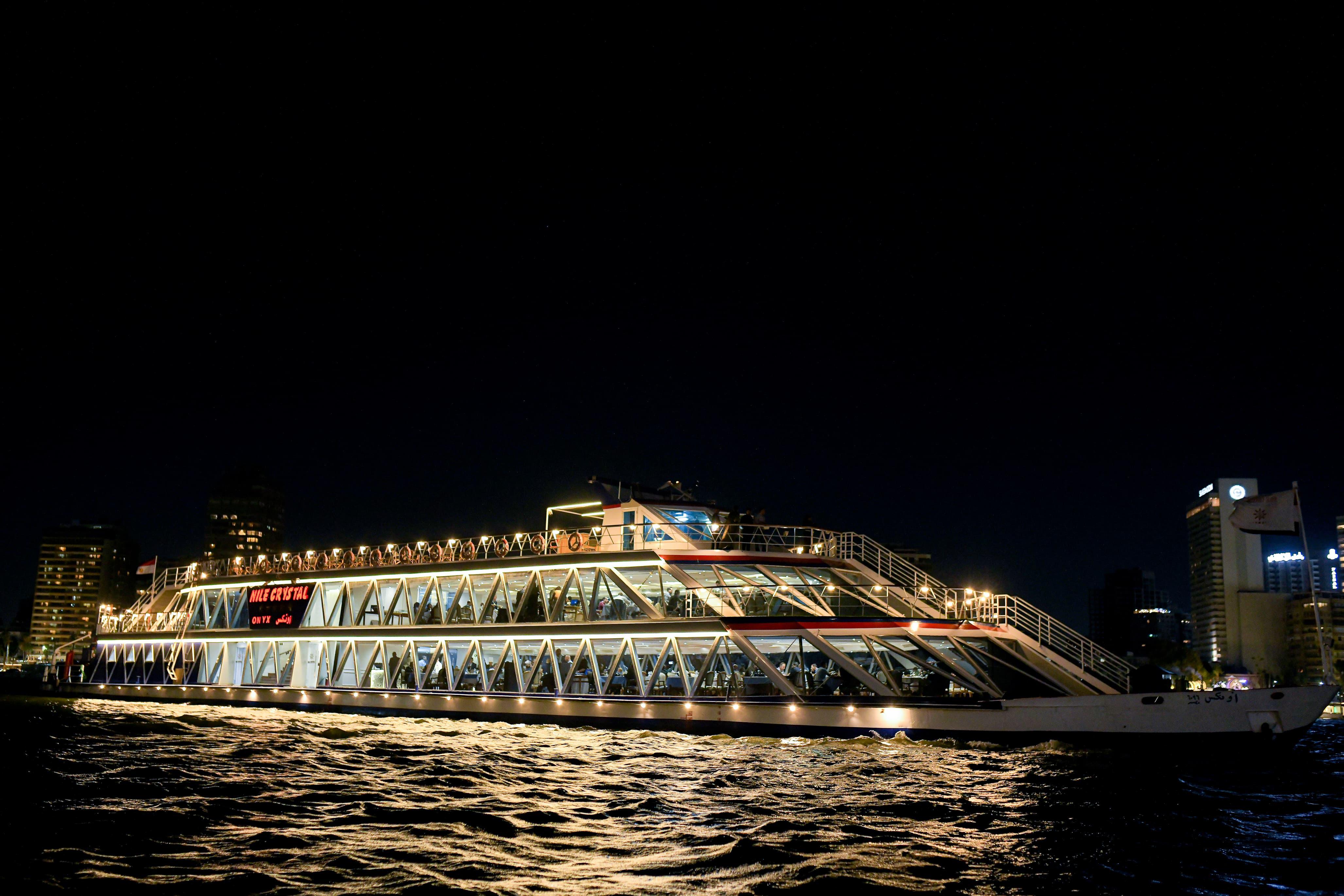 الباخرة نايل كريستال المعادي Nile Crystal ٩