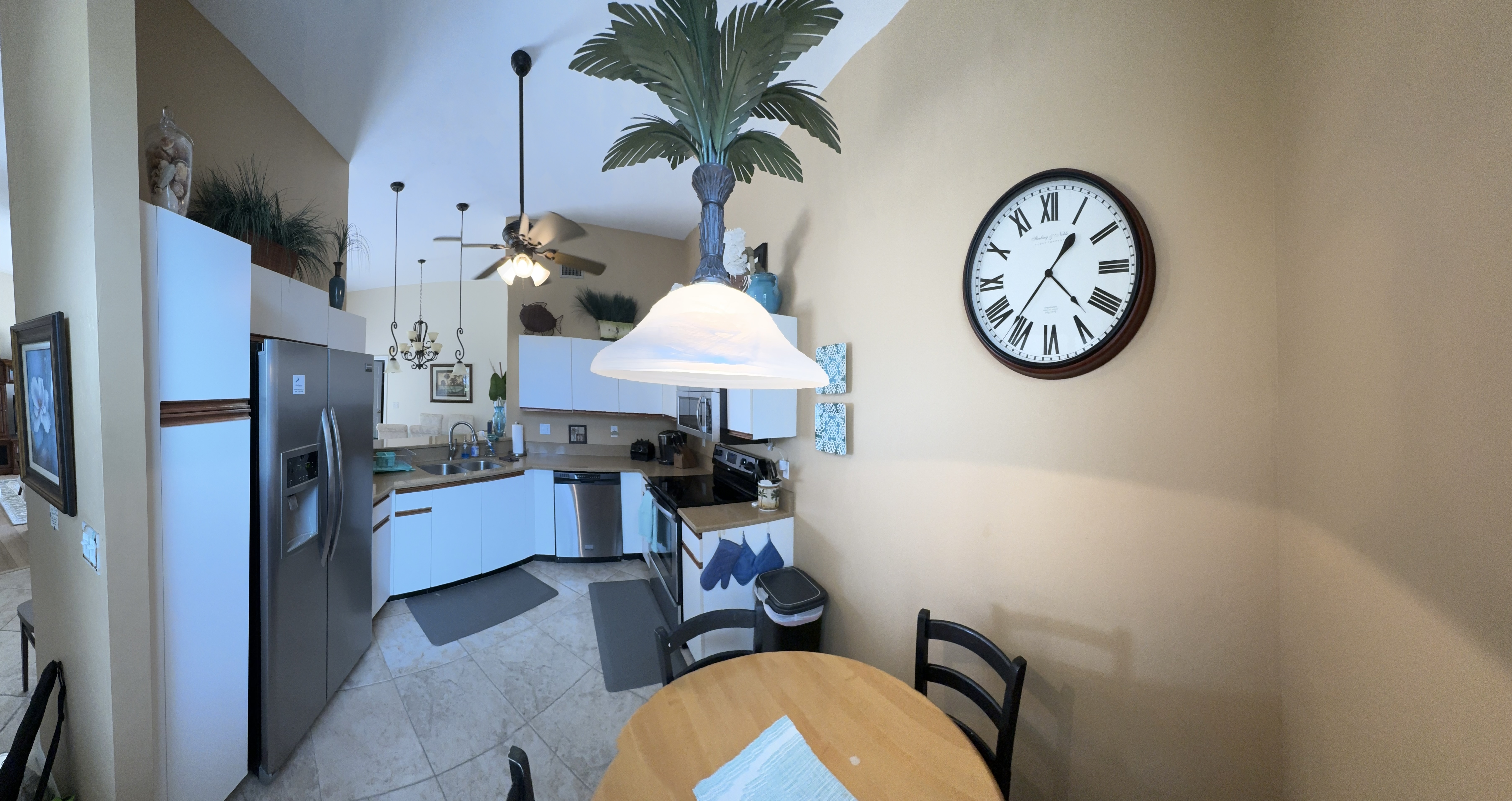 Formal dining area