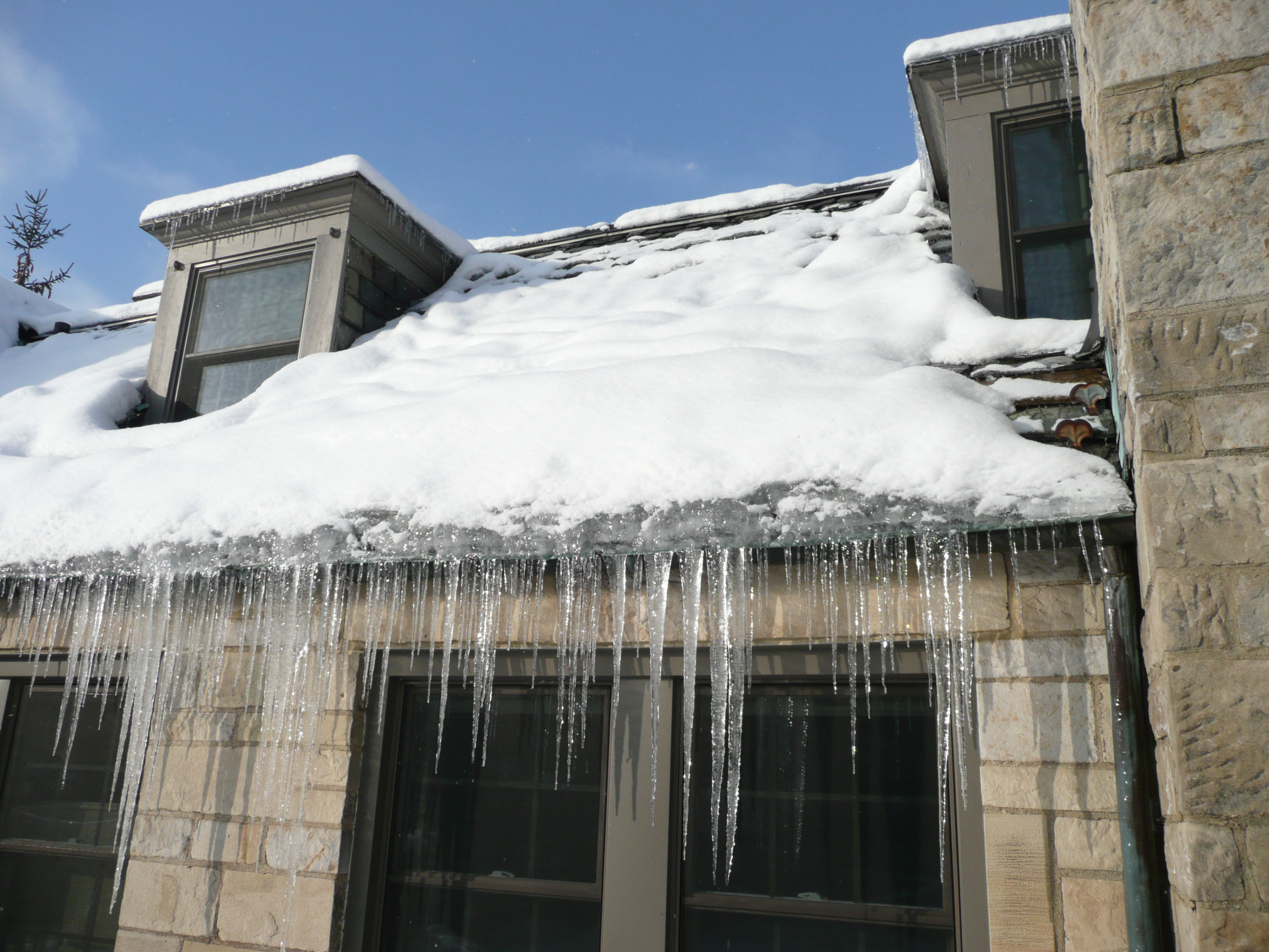 10_ways_to_prevent_ice_dams