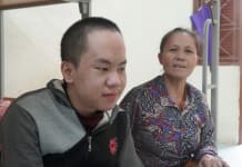 Cuộc sống mới của hai mẹ con tại ký túc xá Trường đại học Quảng Bình.