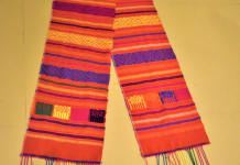 Khăn đam của phụ nữ Bru-Vân Kiều được trưng bày ở Bảo tàng Tổng hợp tỉnh.