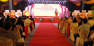 Quang cảnh lễ hội.