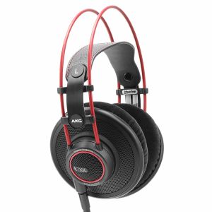 AKG K7XX