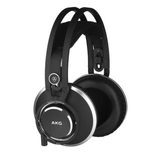 AKG K872