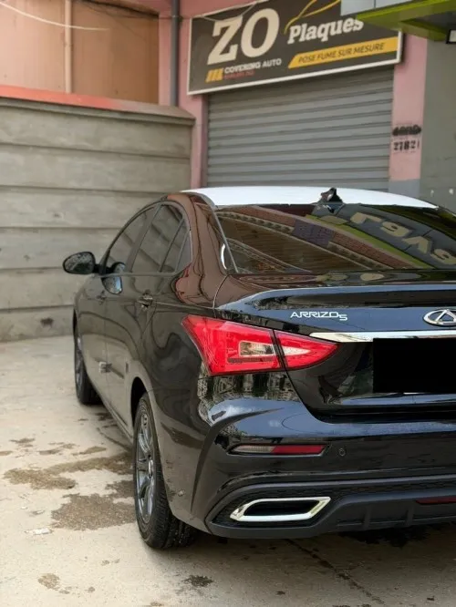 Chery Arrizo 5