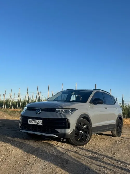 Volkswagen Tharu Xr