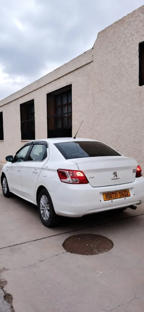 Peugeot 301