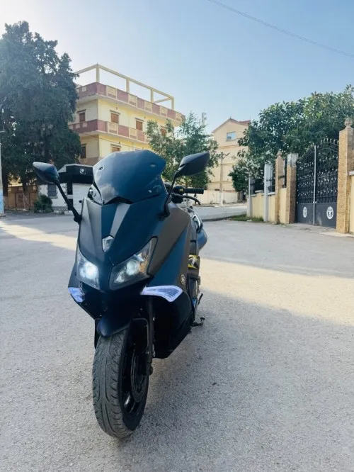 Scooters Yamaha Tmax 530