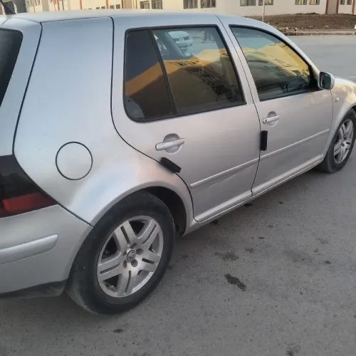Volkswagen Golf 4