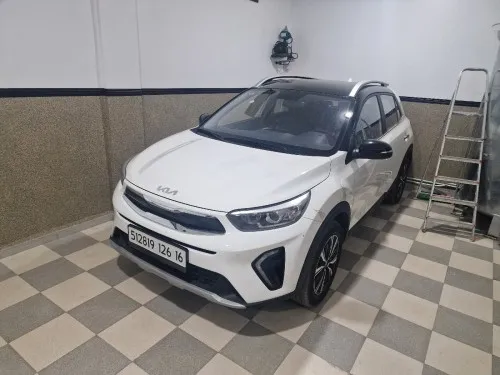 Kia Kx1