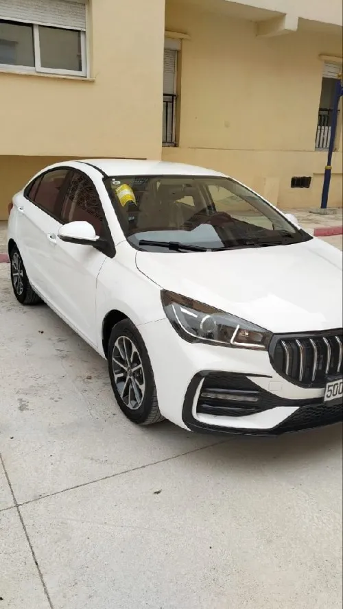 Chery Arrizo 5