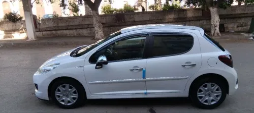 Peugeot 207 Plus