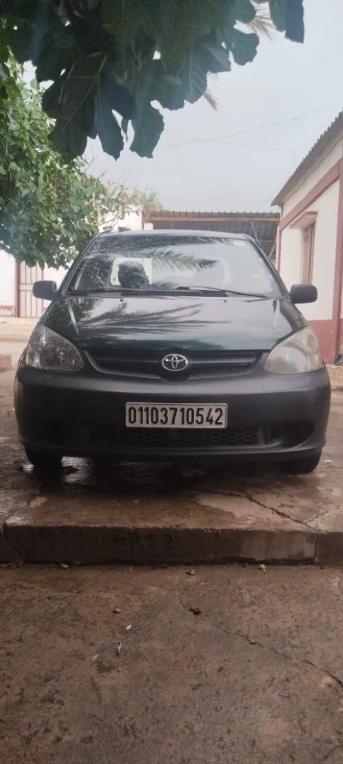 Toyota Echo