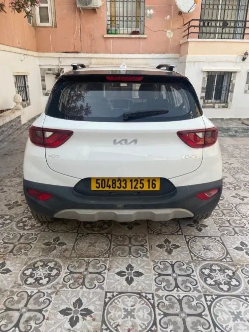 Kia Kx1